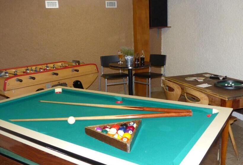 בית מלון כפרי Hôtel Bellachat