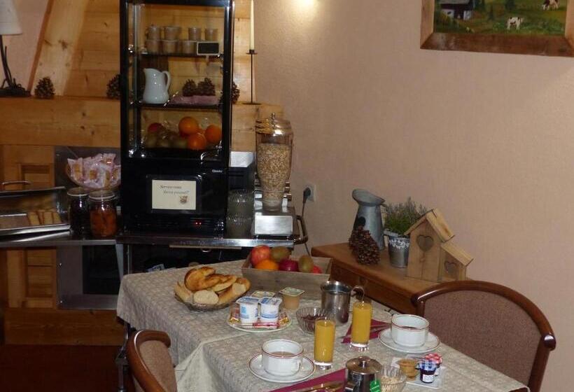 בית מלון כפרי Hôtel Bellachat