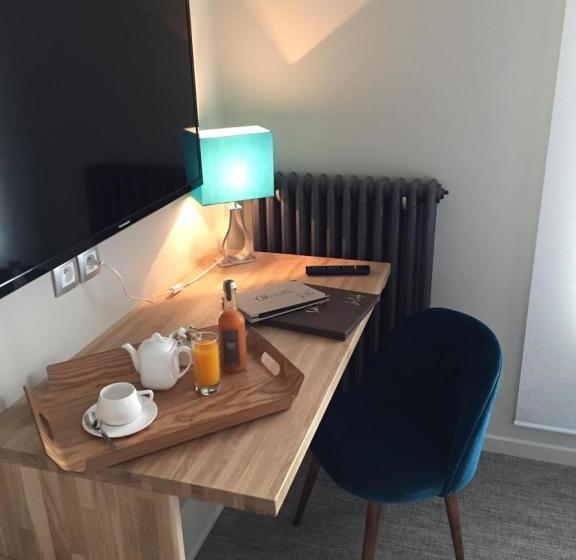 ホテル Hôtel De La Poste