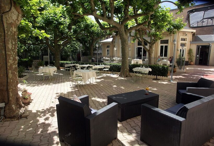 酒店 Hôtel Des Thermes