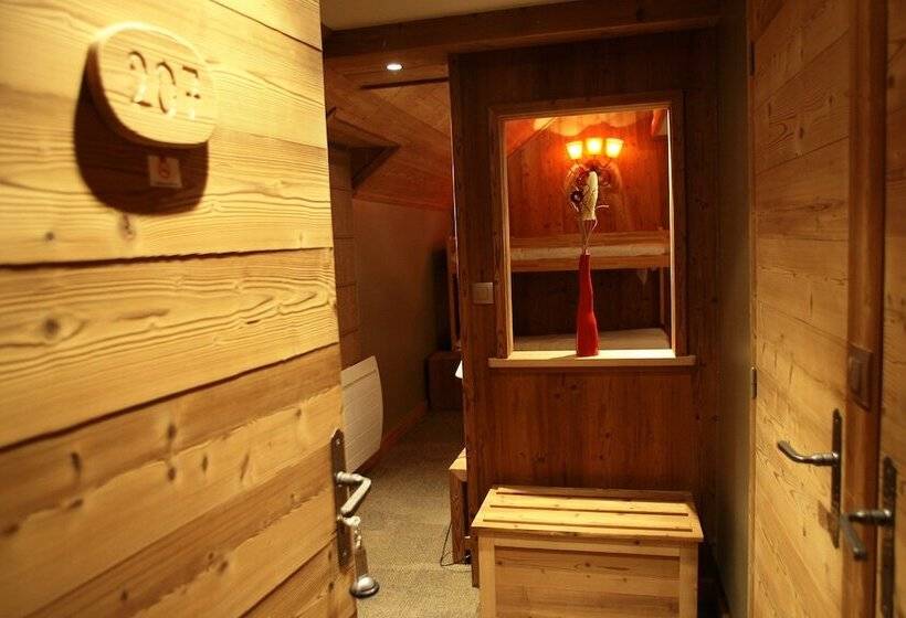 בית מלון כפרי Hôtel Et Spa Les Clarines