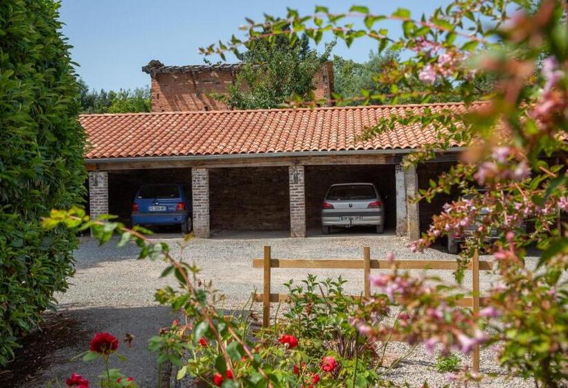 Logis Hotel L Occitan 2 étoiles