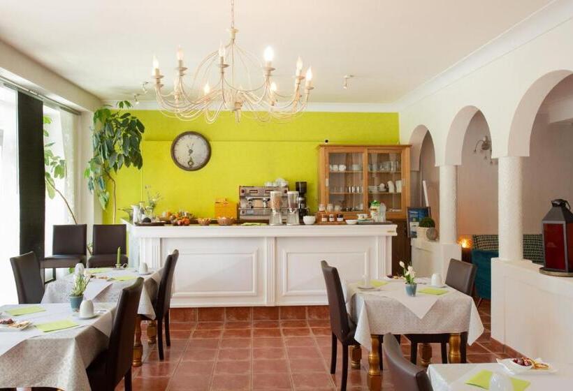 Logis Hotel L Occitan 2 étoiles