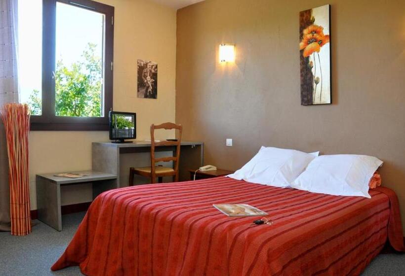 호텔 Hôtel Les Persèdes