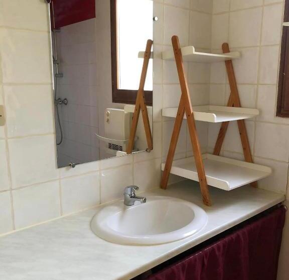 호텔 Hôtel Les Persèdes