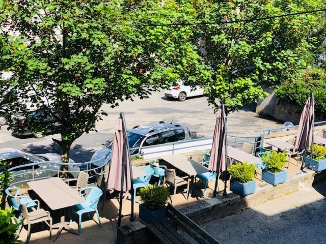 Отель A La Maison Hôtel Restaurant