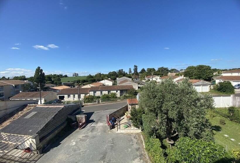 Отель Hôtel De L Ecu