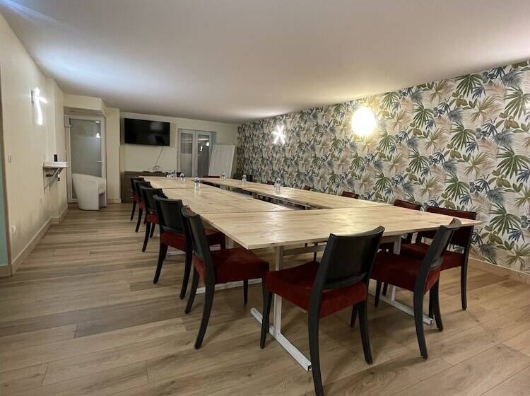 Отель Hôtel De L Ecu