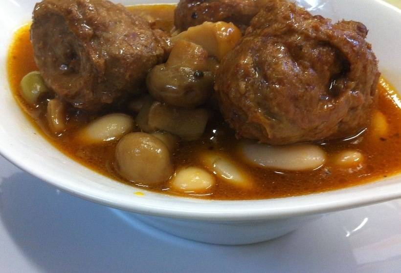 ホテル Hôtel Restaurant Le Lassus