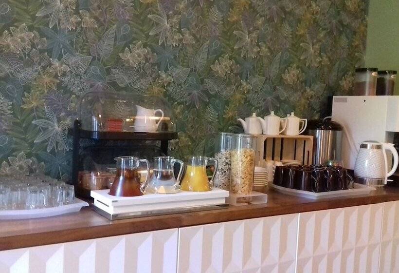 ホテル Hôtel Restaurant Notre Dame