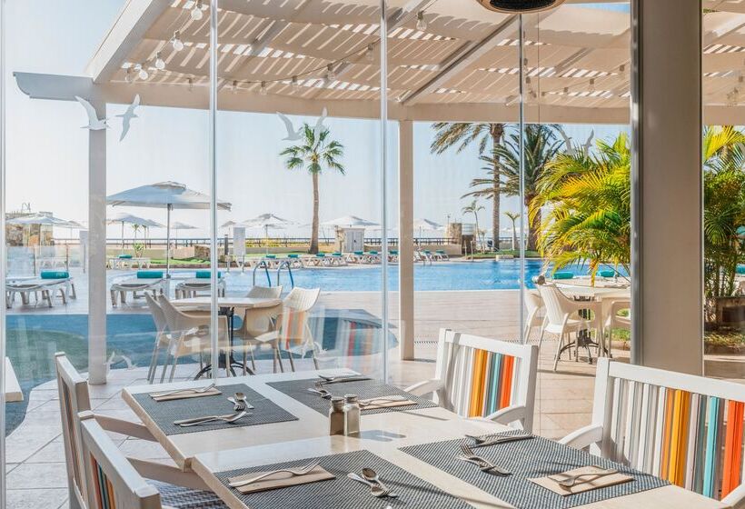 هتل Iberostar Waves Playa Gaviotas - All Inclusive