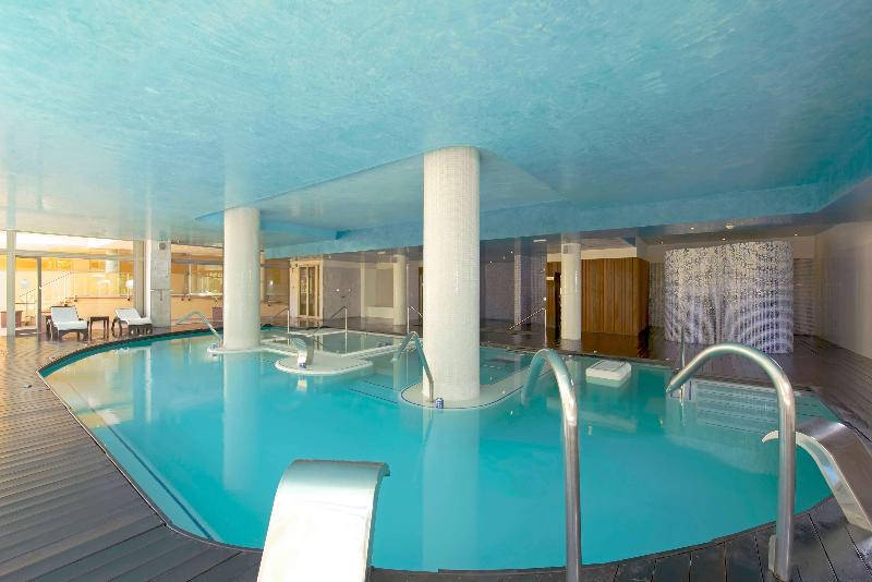 هتل Iberostar Waves Playa Gaviotas - All Inclusive