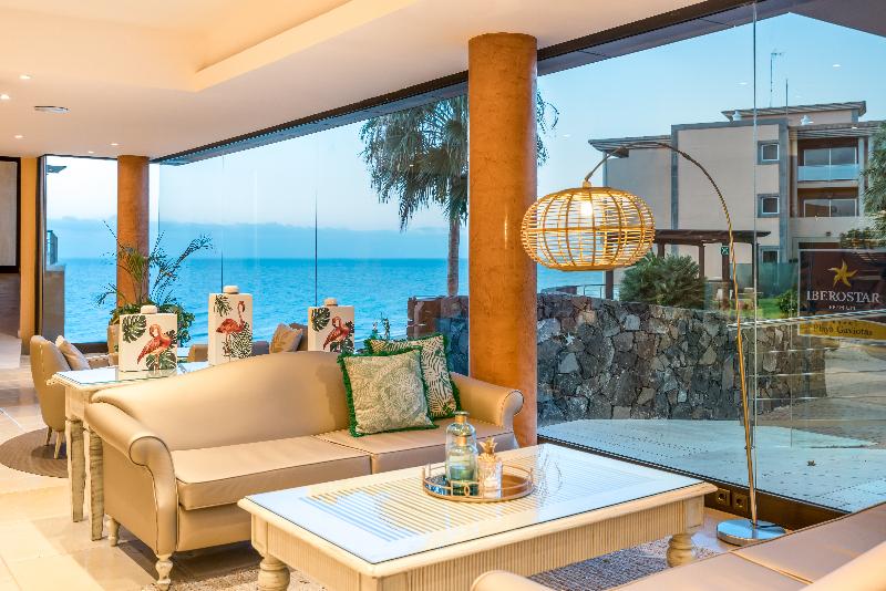 هتل Iberostar Waves Playa Gaviotas - All Inclusive