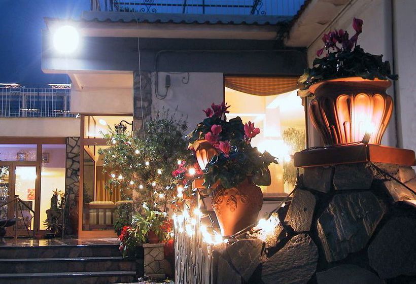 ホテル Il Nido Sorrento