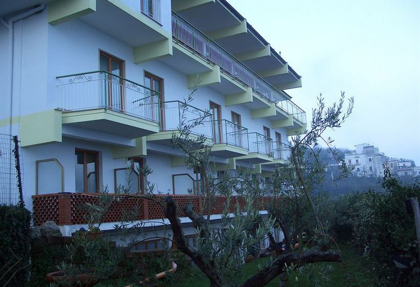 ホテル Il Nido Sorrento