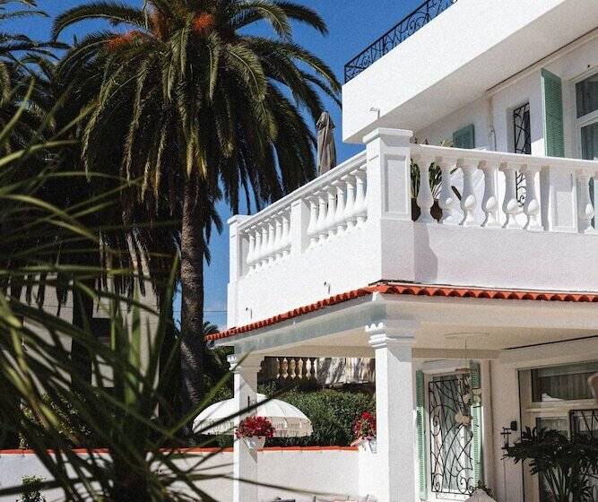 בית מלון כפרי Hôtel La Villa Juan Beach