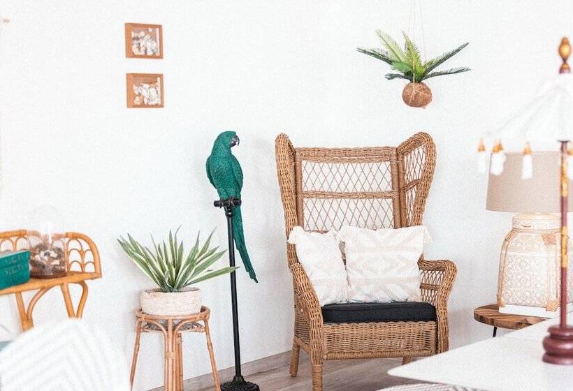 בית מלון כפרי Hôtel La Villa Juan Beach