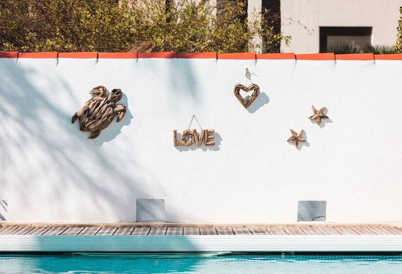 בית מלון כפרי Hôtel La Villa Juan Beach