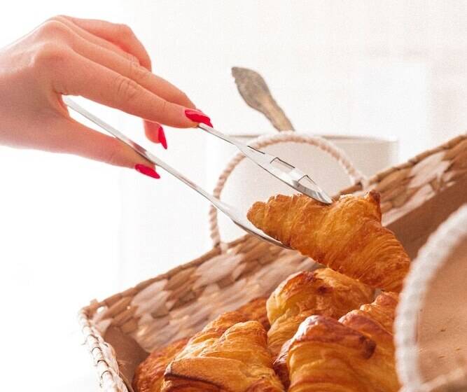 בית מלון כפרי Hôtel La Villa Juan Beach