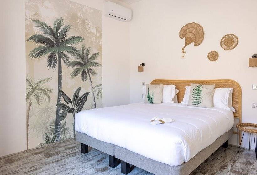 בית מלון כפרי Hôtel La Villa Juan Beach