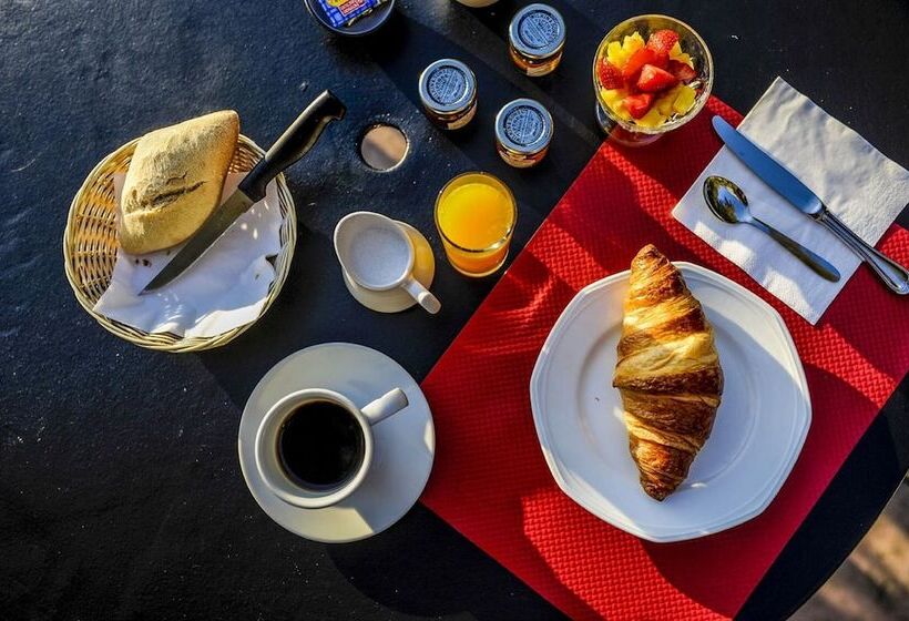 호텔 La Bellaudiere