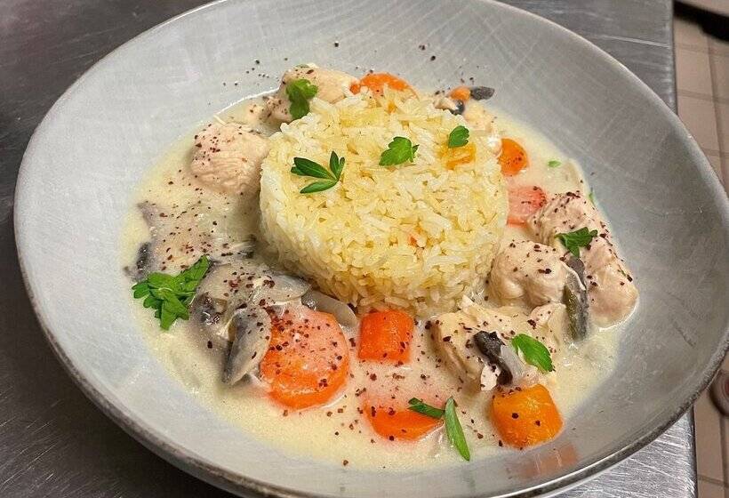 호텔 La Bellaudiere