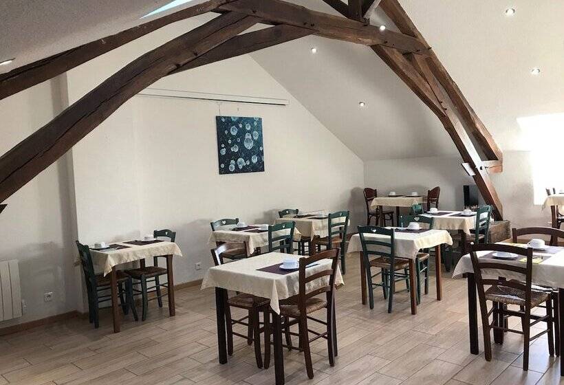 Отель La Buissonnière