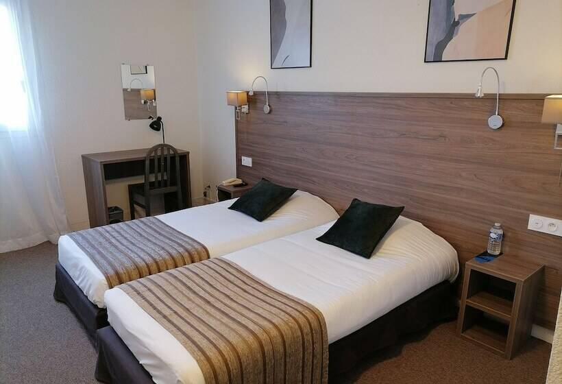 Отель La Buissonnière