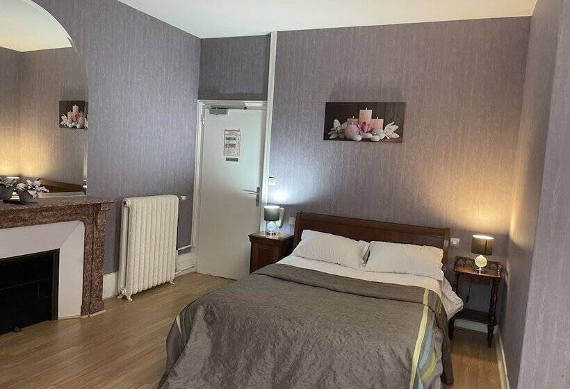 فندق La Poularde