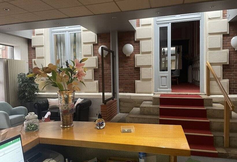 בית מלון כפרי La Poularde