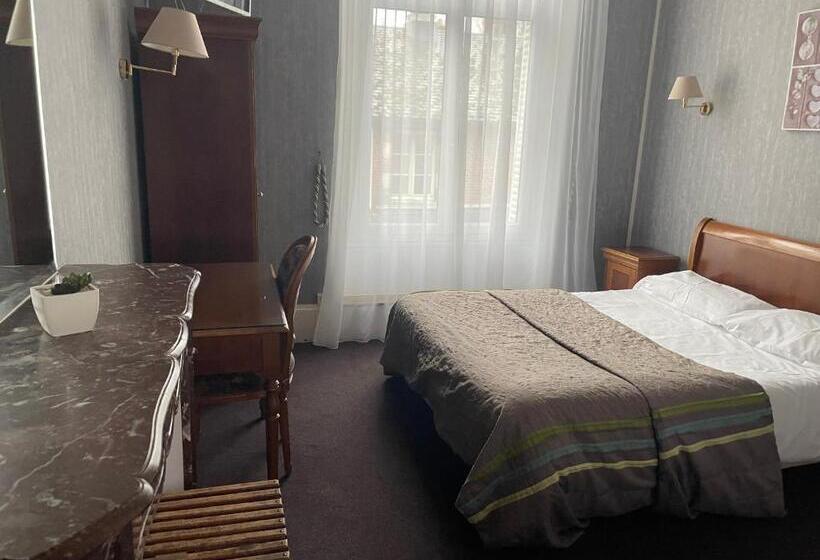 בית מלון כפרי La Poularde