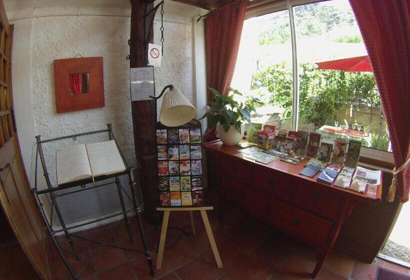 호텔 L'auberge Catalane