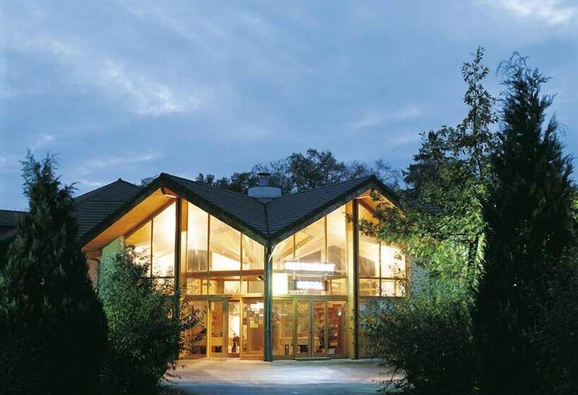 Отель Le Bois Dormant Hôtel Restaurant & Spa Logis Hôtel