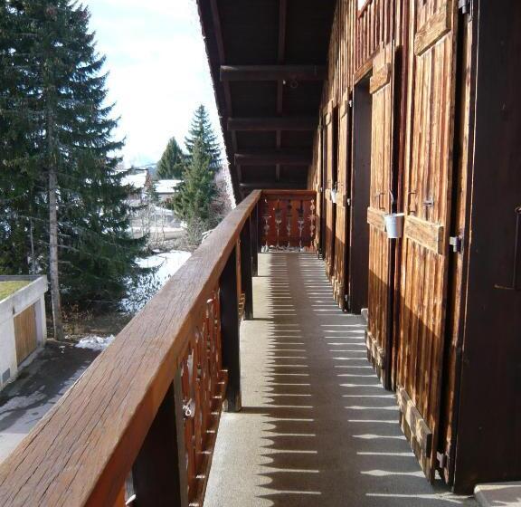 בית מלון כפרי Le Caprice Des Neiges