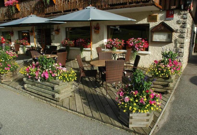 فندق Le Caprice Des Neiges