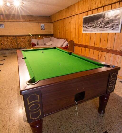 فندق Le Caprice Des Neiges