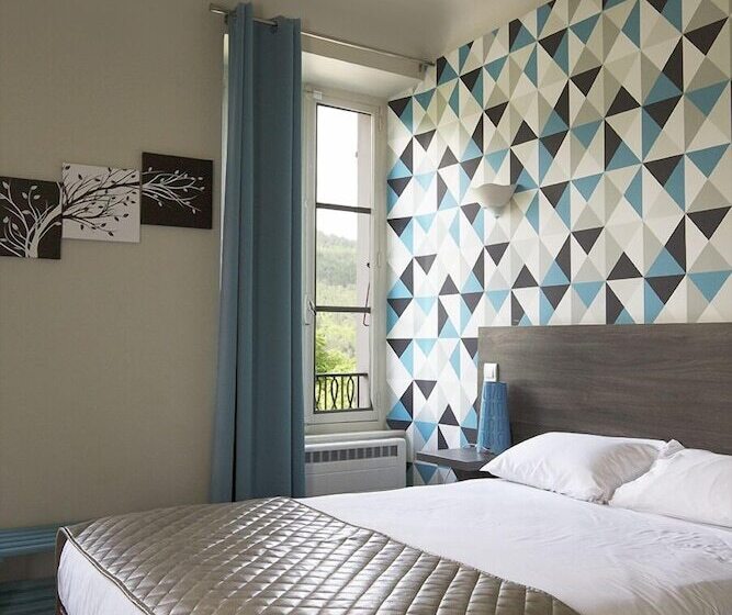 Logis Hotel & Restaurant Le Carnot