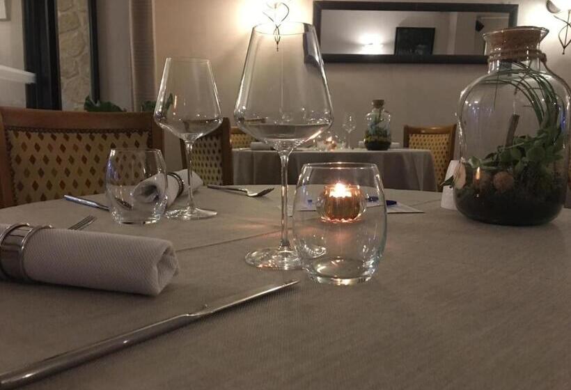 בית מלון כפרי Le Cheval Blanc   Lac Du Der   Logis