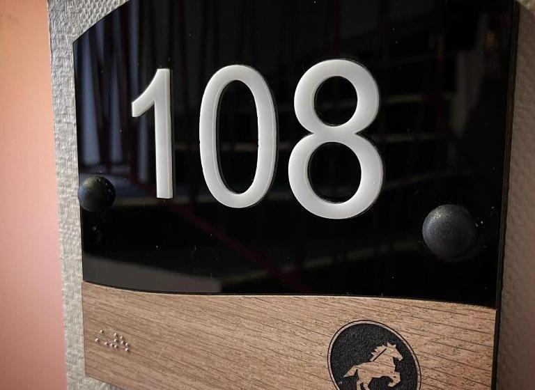 酒店 Le Cheval Blanc   Lac Du Der   Logis