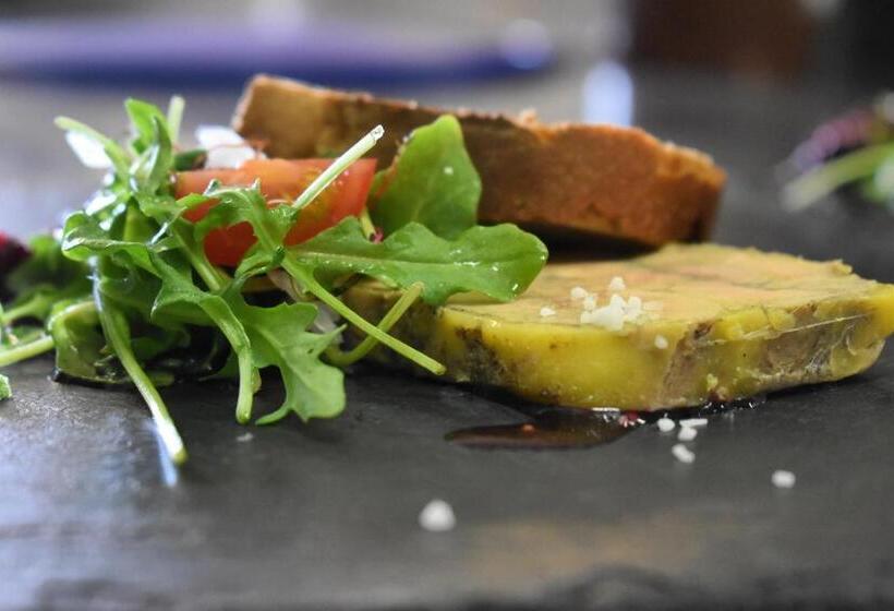 Отель Le Cheval Blanc   Lac Du Der   Logis