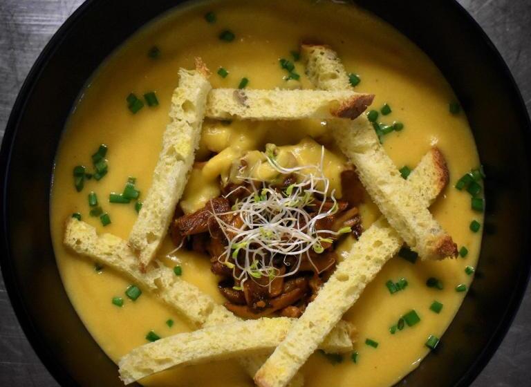 Отель Le Cheval Blanc   Lac Du Der   Logis