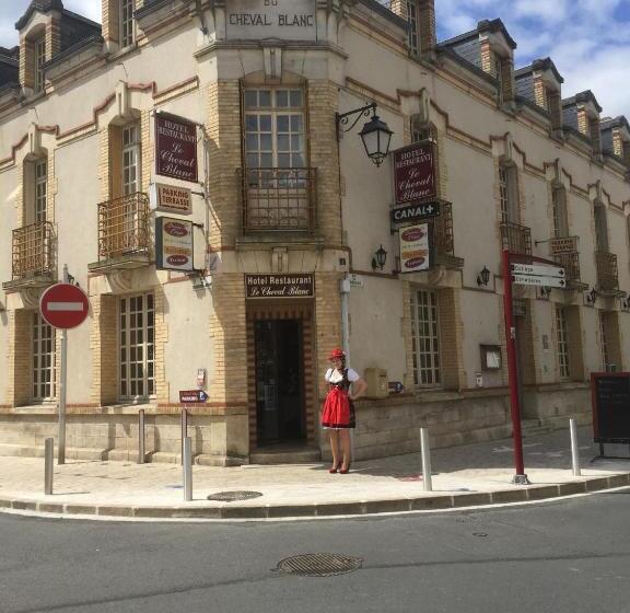 فندق Le Cheval Blanc