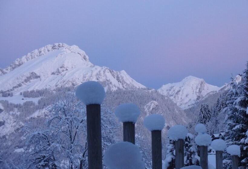 Отель Le Roitelet