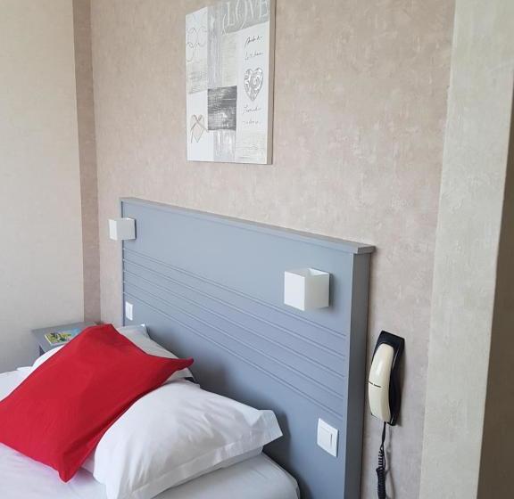 בית מלון כפרי Hôtel Le Roudou