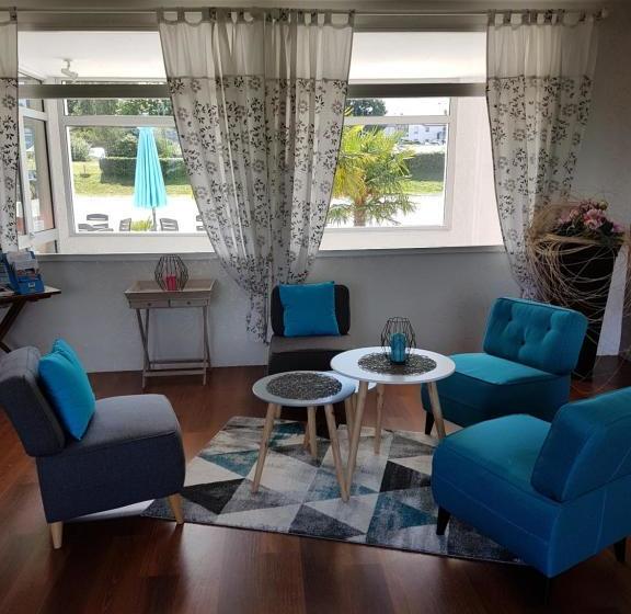 בית מלון כפרי Hôtel Le Roudou