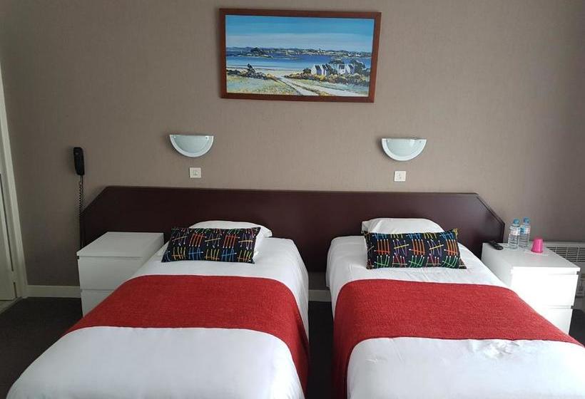 בית מלון כפרי Hôtel Le Roudou