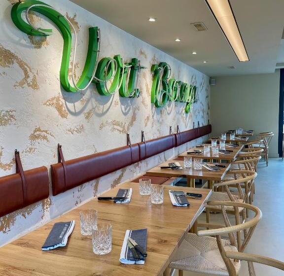 호텔 Logis Hôtel & Restaurant Le Vert Bocage