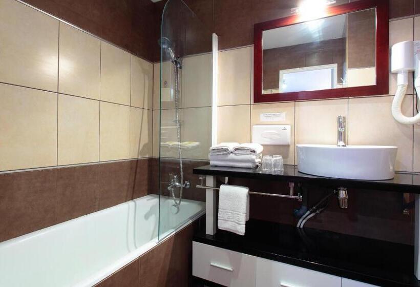 فندق Des Colonnes