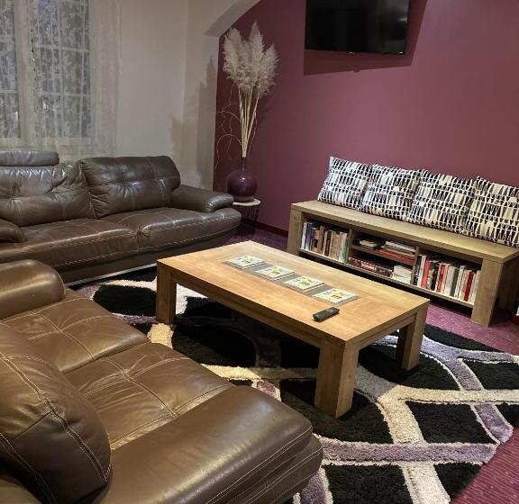 فندق Des Colonnes