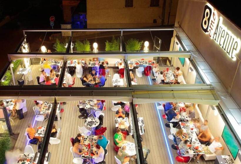 فندق Des Colonnes